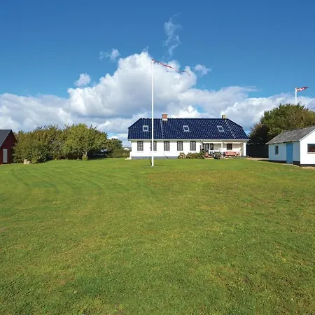 Two-bedroom Holiday In