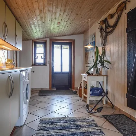Two-bedroom Holiday In Holiday home *