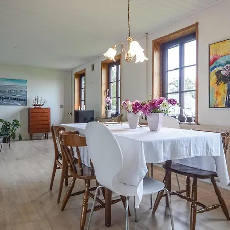 Holiday home Two-bedroom Holiday In