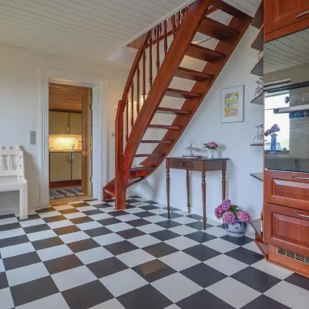 Two-bedroom Holiday In Holiday home *
